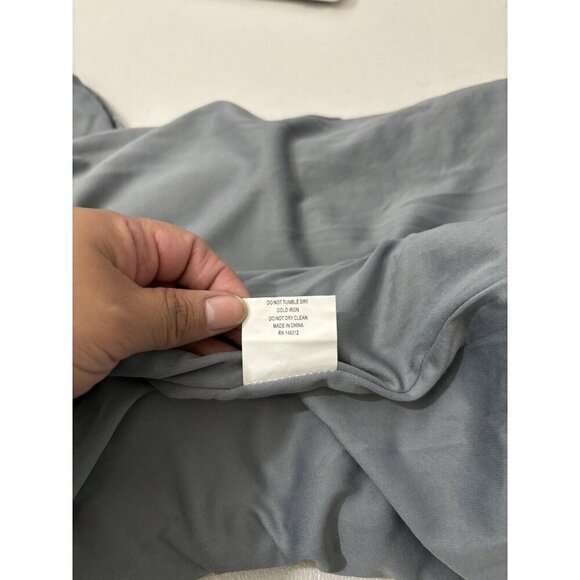 One And Only Sequin Silver Party Dress V Neck Short Fully Lines Stretchy Size XS - Picture 9 of 14